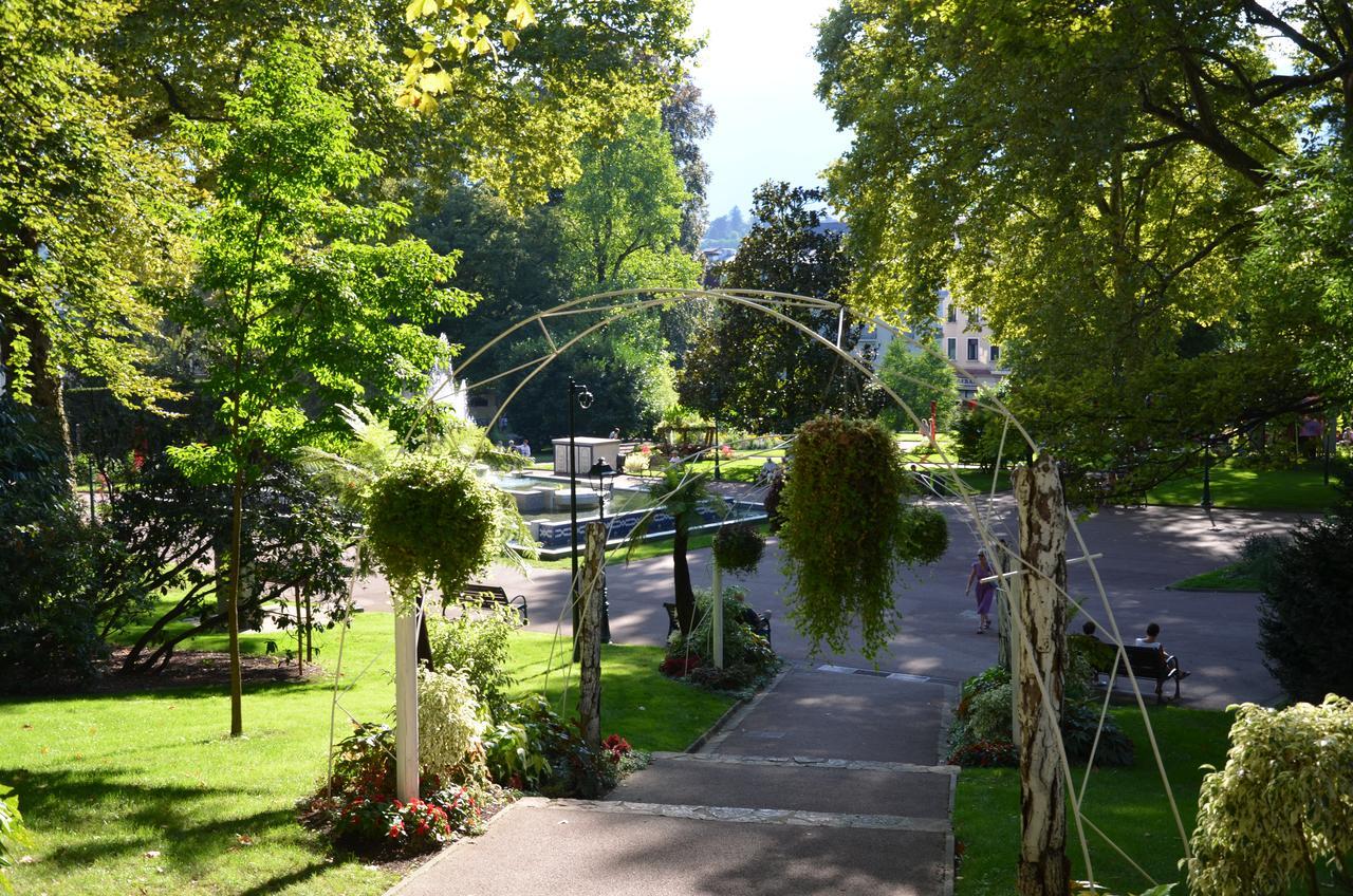 Hotel Des Bains Aix-les-Bains Exterior foto